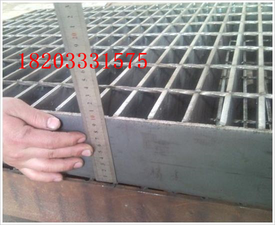 重載鋼格柵板,建筑網(wǎng)格板,平臺網(wǎng)格板,肇慶鋼格柵板