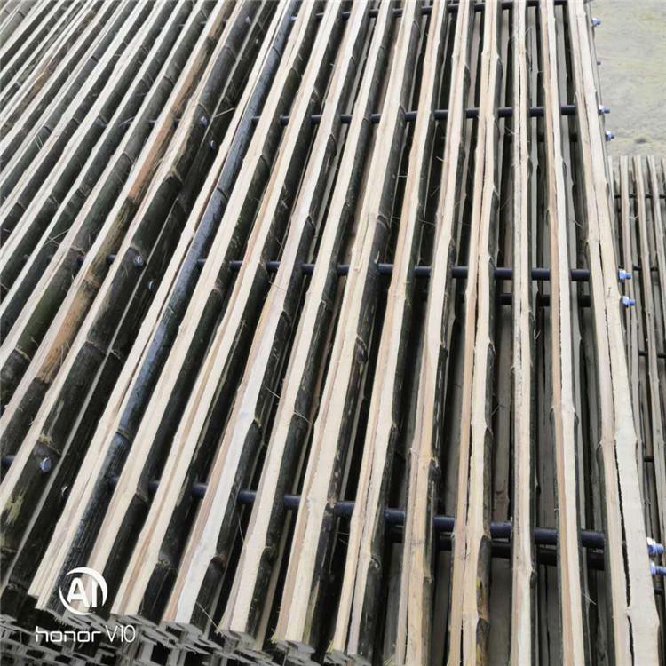 竹羊床加工廠 牲畜竹羊床 竹子羊床 量大優(yōu)惠 牲畜竹羊床批發(fā)