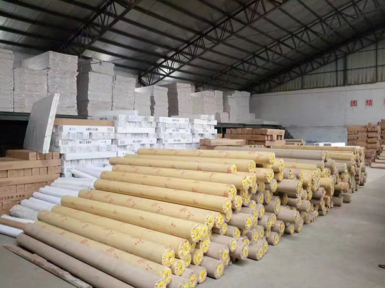 供應(yīng) 山東噴繪布批發(fā)臨沂噴繪布批發(fā)貨源充足發(fā)貨及時