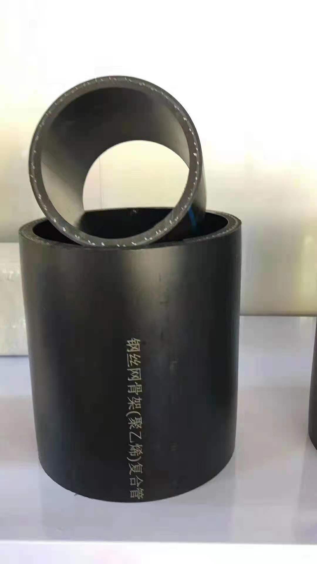 供應(yīng)大連PE給水管生產(chǎn)廠家/農(nóng)田灌溉PE管加厚耐壓管材管件價(jià)格