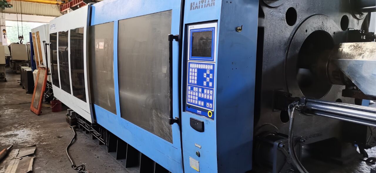 處理二手800噸海天成型機(jī)