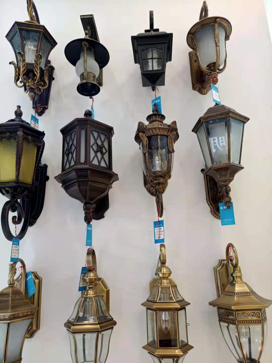 成都LED壁燈供貨商、供應(yīng)商、報(bào)價(jià) 多年實(shí)力 采購合作找焯超光電科技有限公司