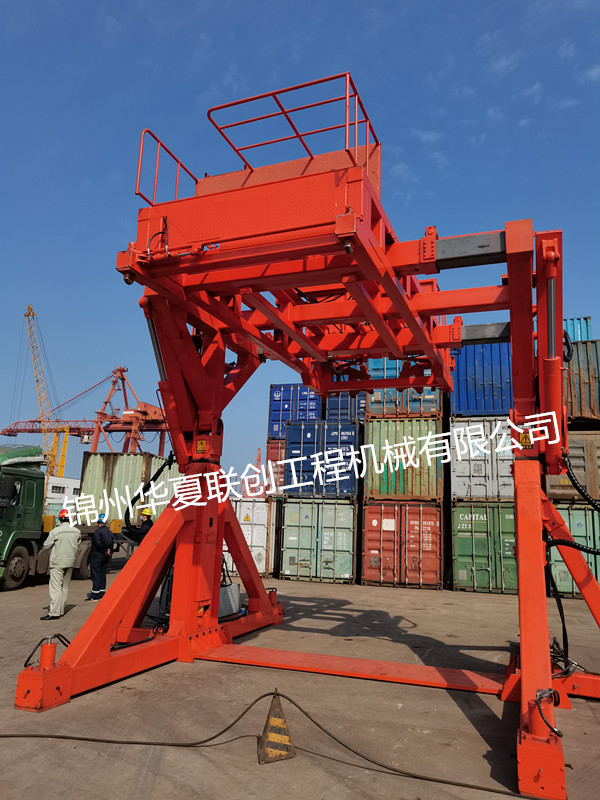 遼寧集裝箱翻轉(zhuǎn)機(jī) 翻轉(zhuǎn)機(jī)系列 遼寧集裝箱翻轉(zhuǎn)機(jī)KFT系列產(chǎn)品銷