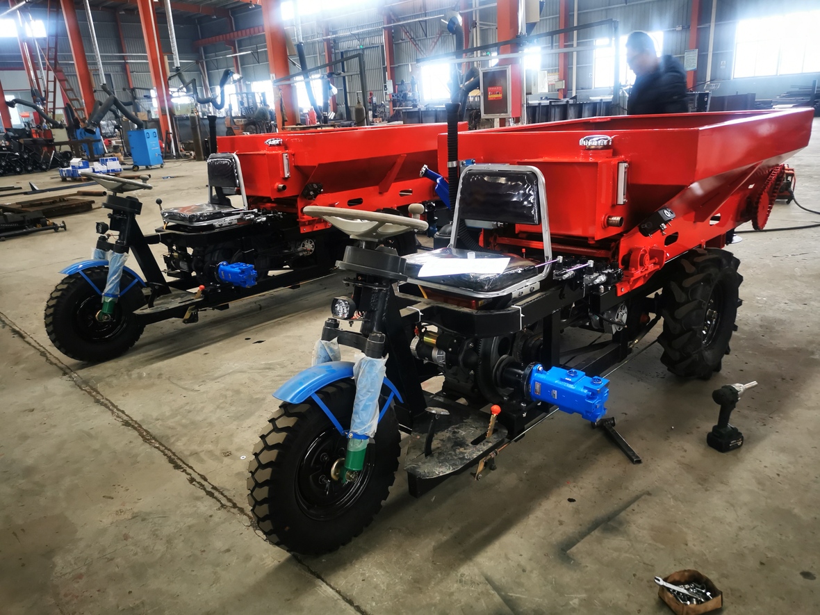 大棚撒肥機(jī)廠家  大棚撒肥機(jī)哪家好 大棚撒糞機(jī)