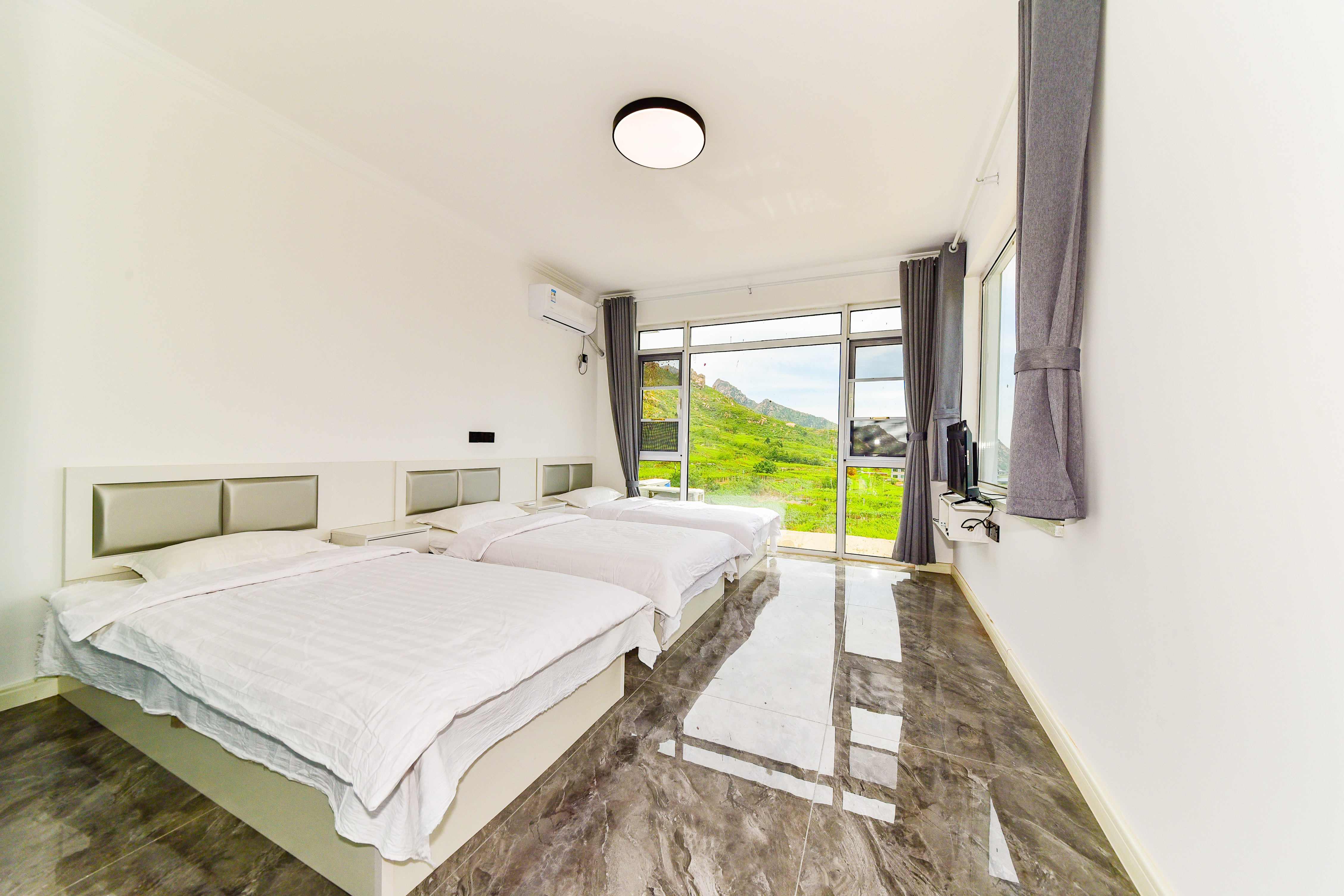 供應(yīng)秦皇島昌黎葡萄溝農(nóng)家院-山水人家農(nóng)家院