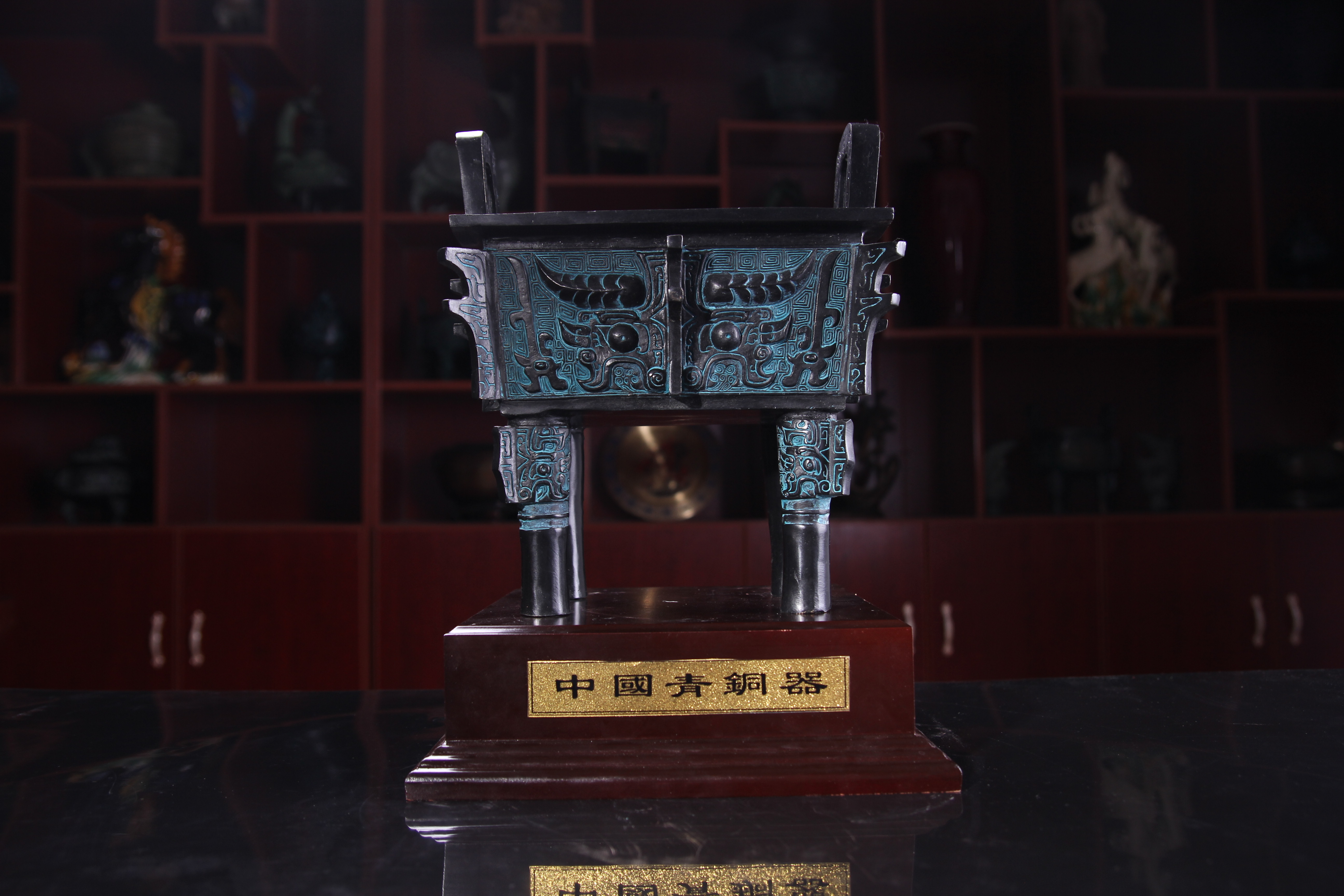 仿古青銅器擺件洛陽鼎工藝品節(jié)日禮品漢婚影視道具定制