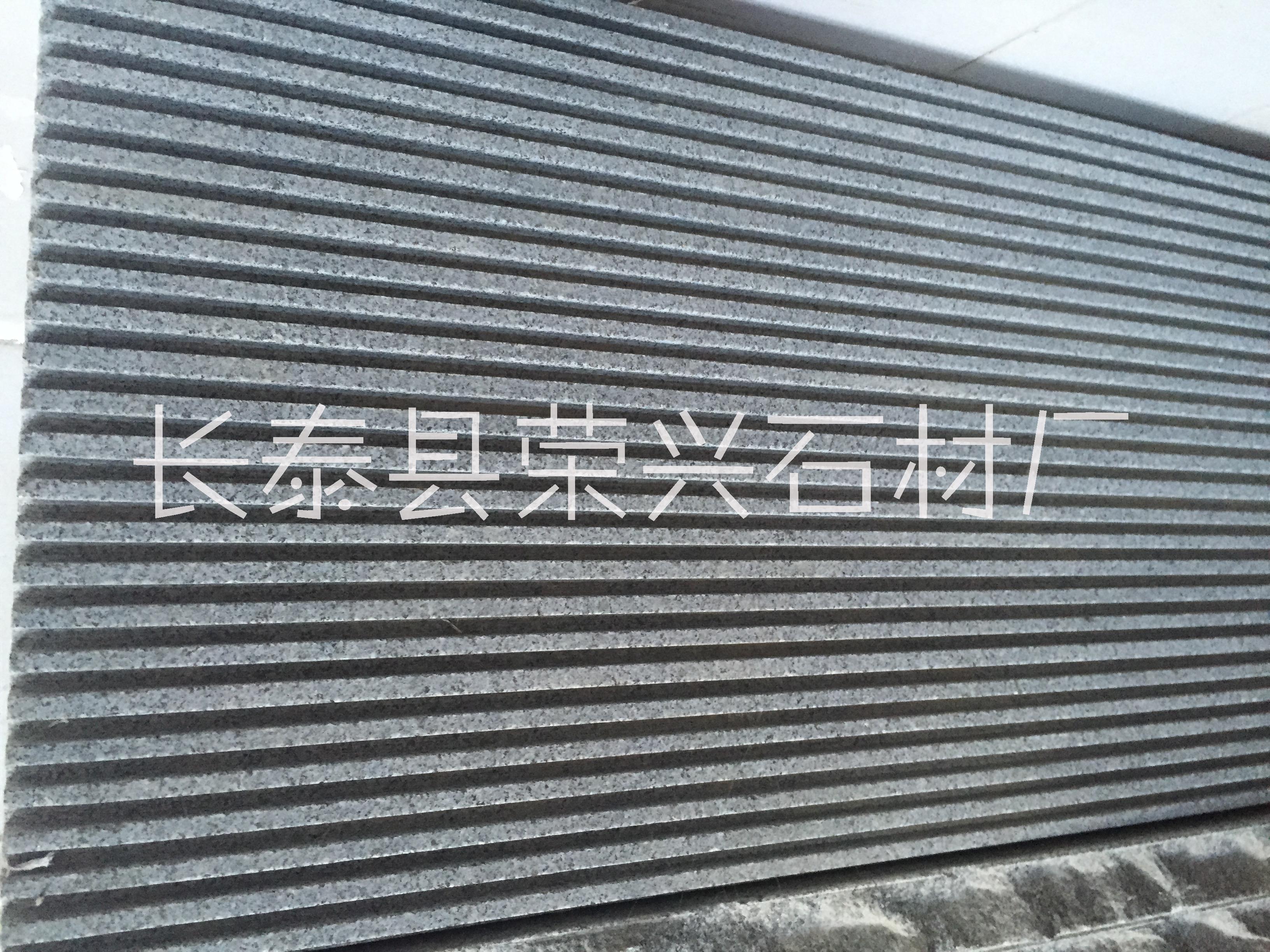 老礦芝麻黑654供應(yīng) 老礦芝麻黑現(xiàn)貨批發(fā)