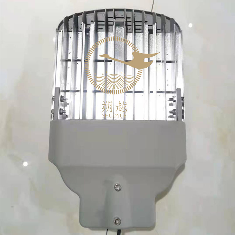 LED挑背路燈FAM-E150A 防眩LED道路燈 3米挑臂馬路燈