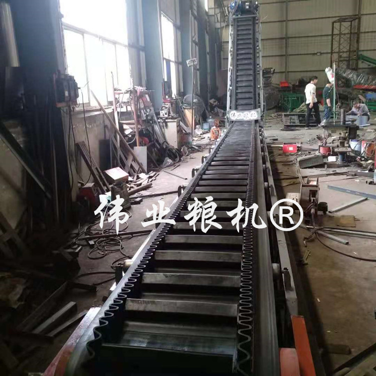 石料廠帶式輸送機(jī)大傾角帶式輸送機(jī) 高裙邊擋料帶式輸送機(jī)