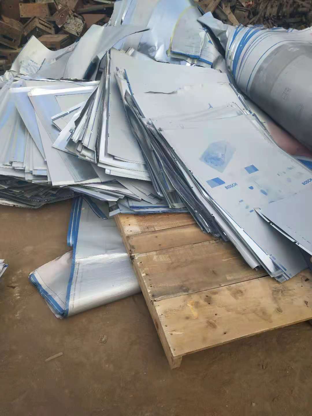 海珠區(qū)電纜銅電線-上門回收廢舊電纜-舊電纜回收商聯(lián)系電話