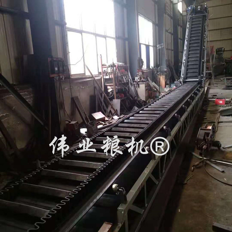 石料廠帶式輸送機(jī)大傾角帶式輸送機(jī) 高裙邊擋料帶式輸送機(jī)