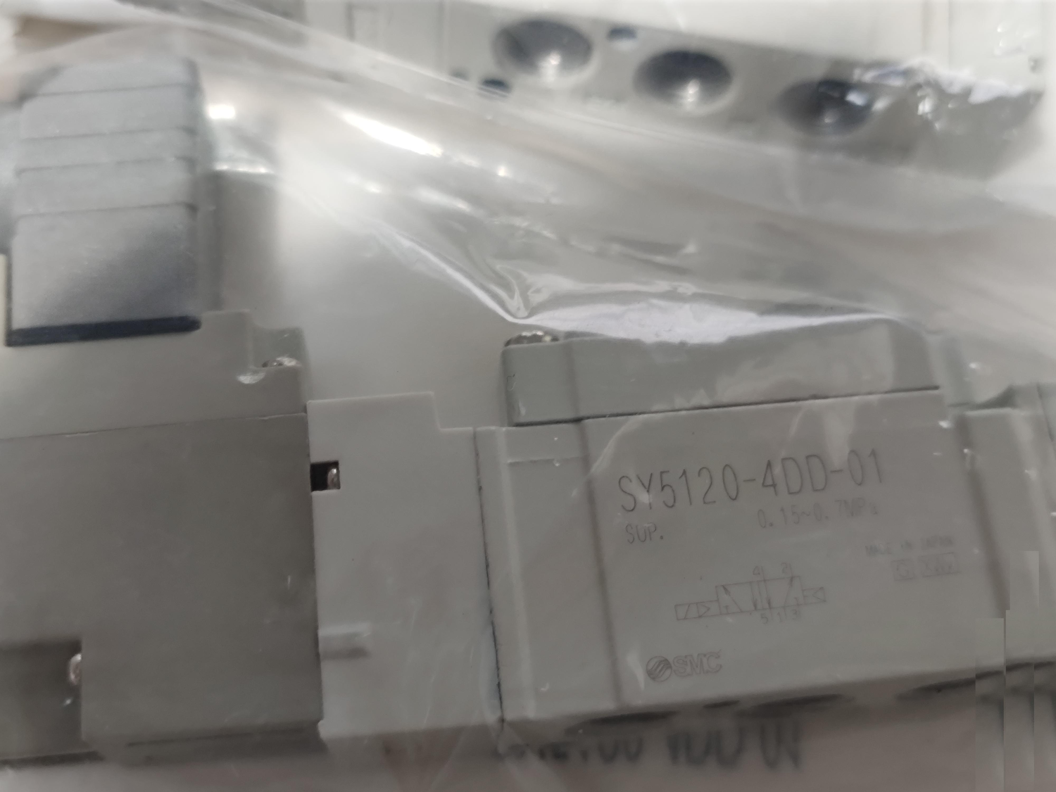 SY5120-4DD-01電磁閥/SMC/鄭紡機(jī)配件/梳棉機(jī)配件/紡機(jī)配件