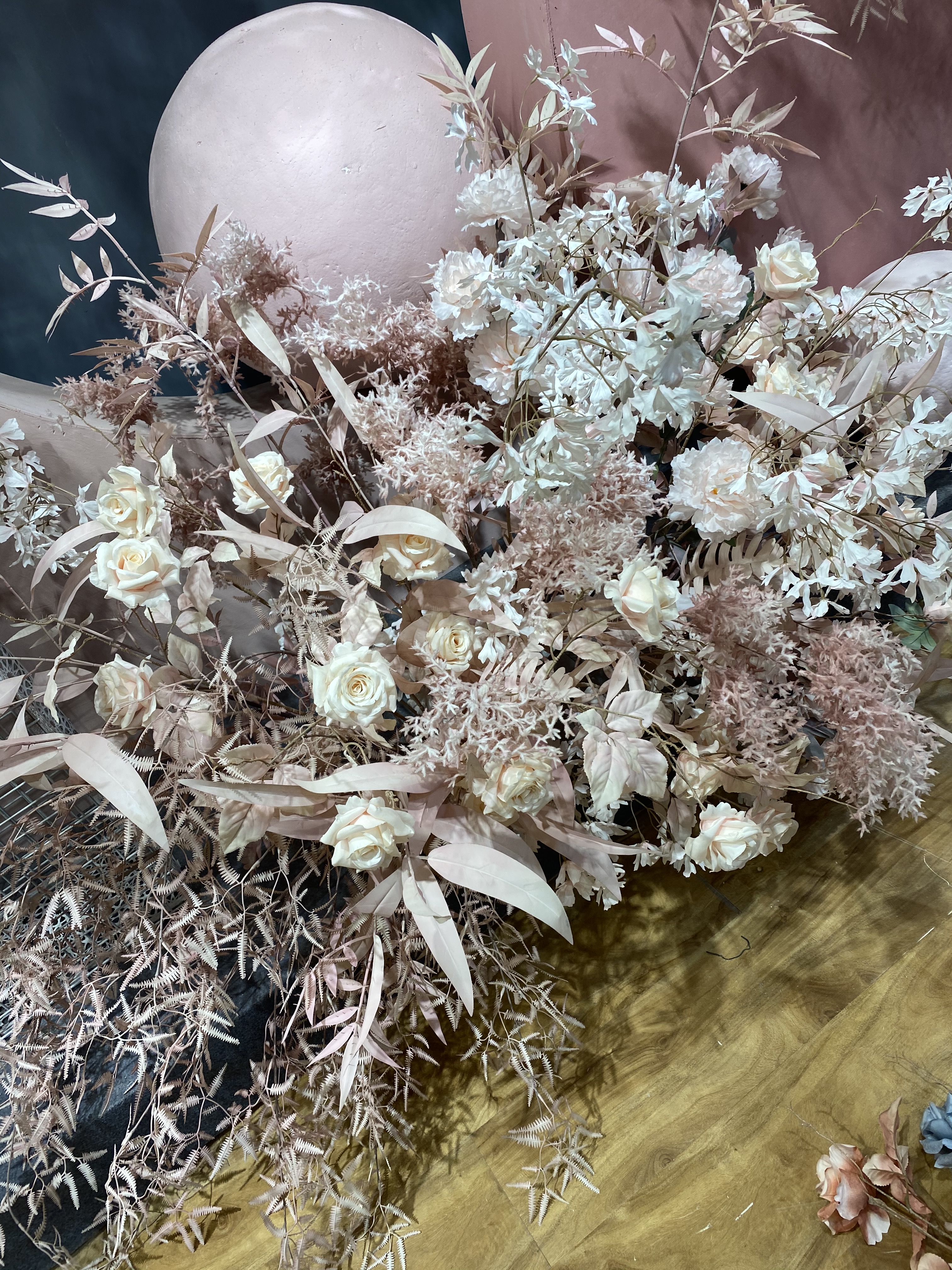 天津仿真百香葉定做*玫瑰仿真花批發(fā) *人造花多少錢