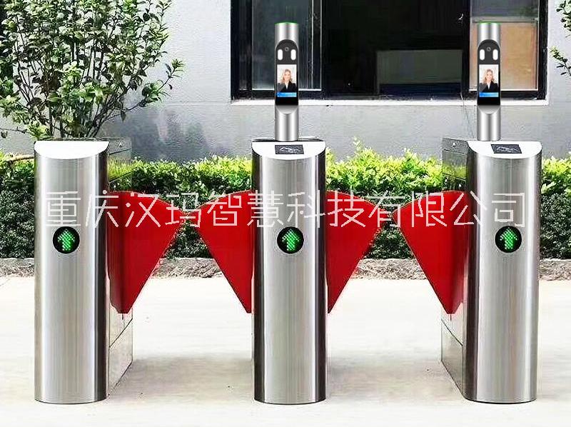 圓弧翼閘工地門禁系統(tǒng)小區(qū)通道閘工廠健身房閘門學?？记陂l機