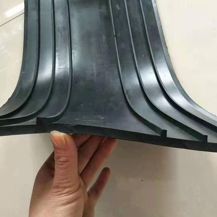 橡膠止水帶供貨商  鋼邊式橡膠止水帶多少錢