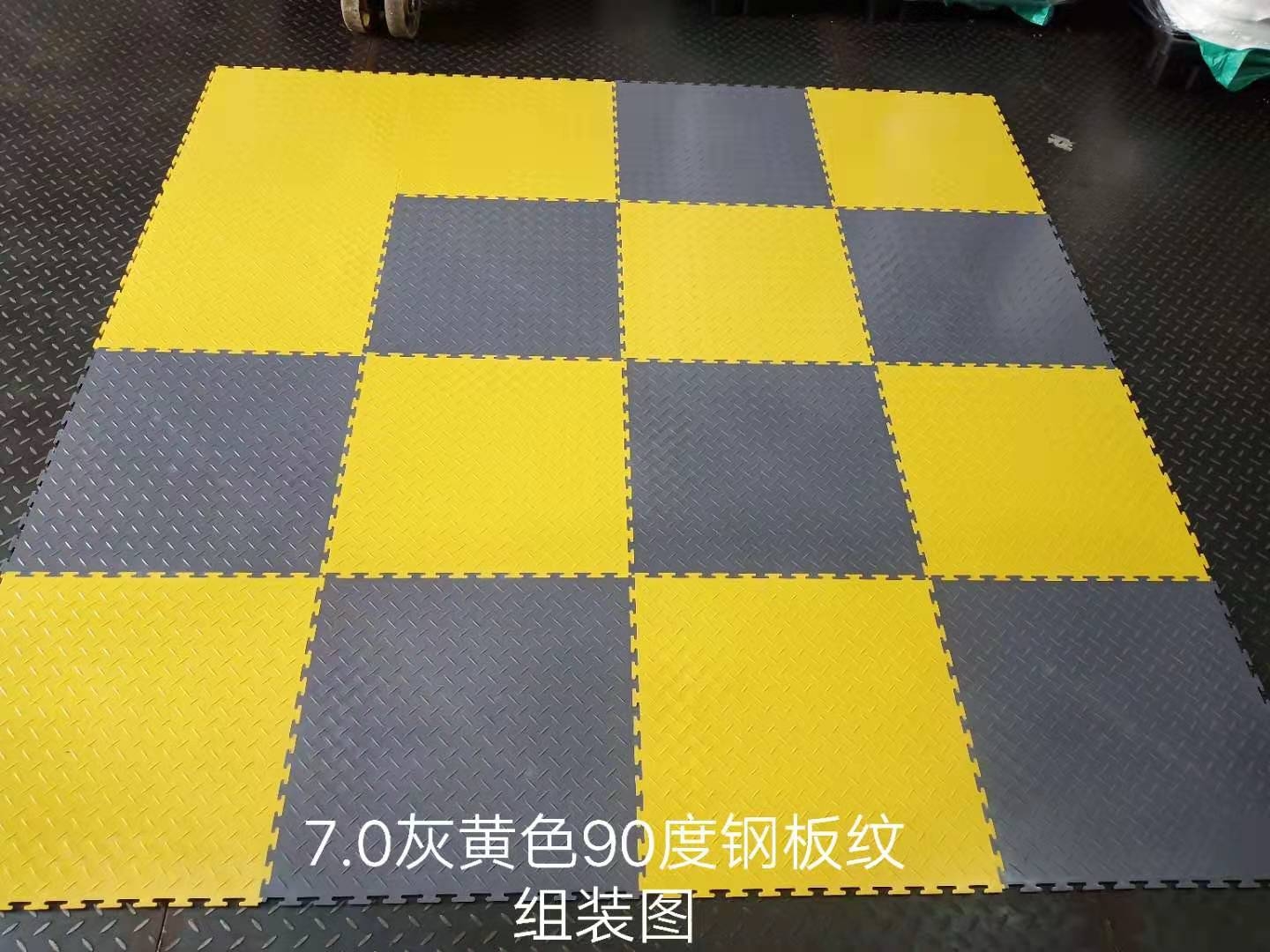 東莞PVC防油污地板定制、報(bào)價(jià)、供貨商【東莞市順泰塑膠制品有限公司】