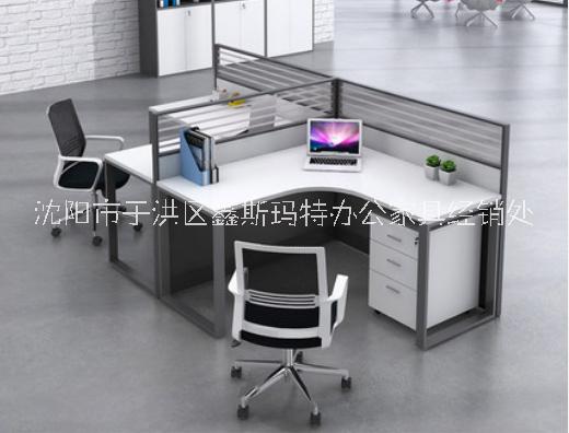 拐角鋼架辦公桌職員辦公桌屏風組合工位卡座辦公室轉角桌子員工桌沈陽辦公家具