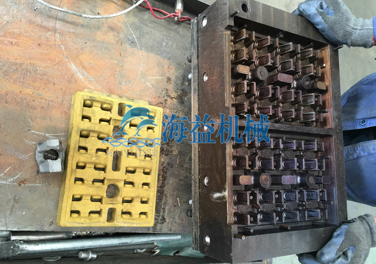 熱芯盒模具覆膜砂模具哪里好  熱芯盒模具覆膜砂模具批發(fā)