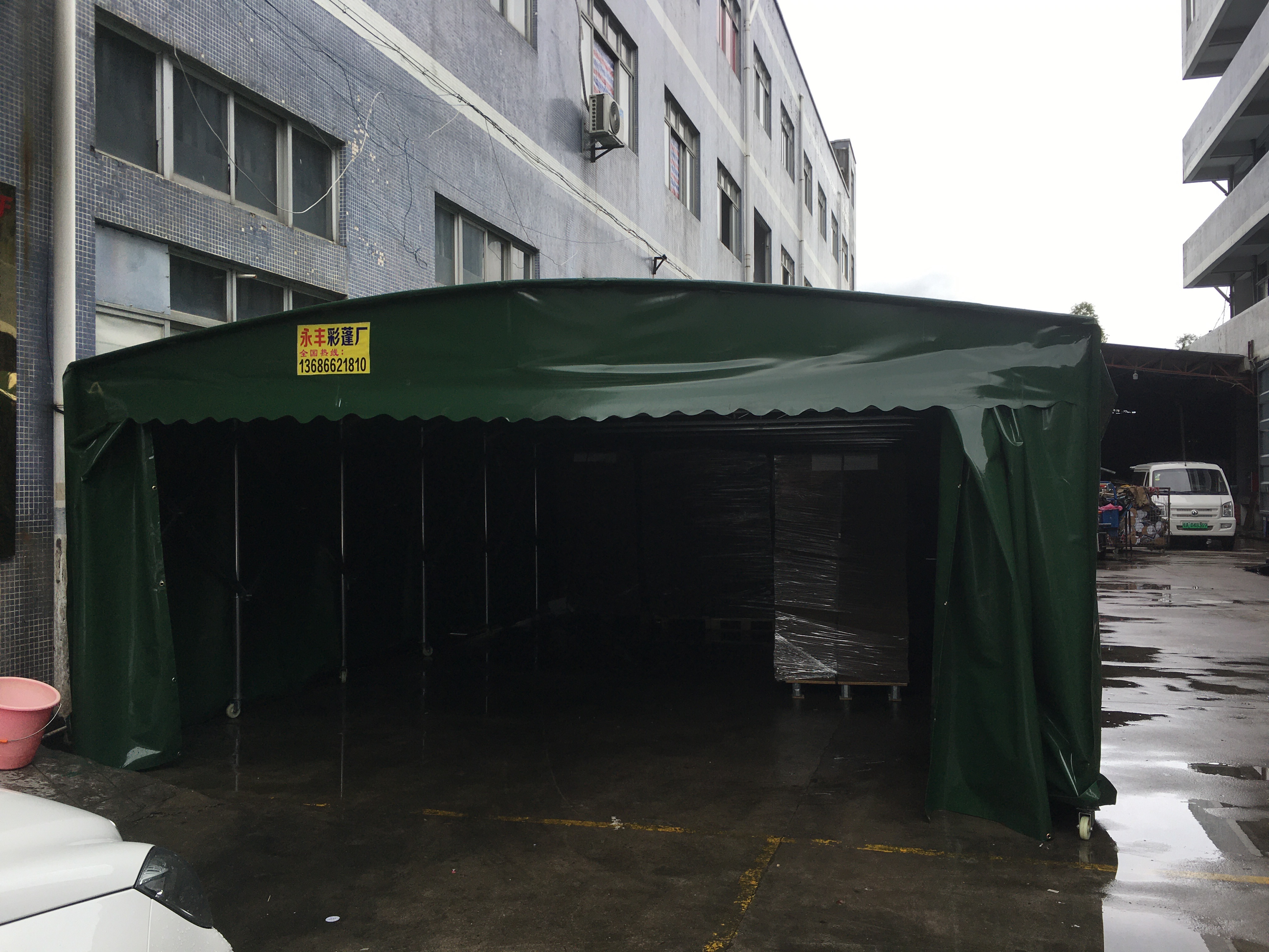 廣州番禺區(qū)伸縮雨棚,廠家生產(chǎn)帳篷,銷售供貨批發(fā)直銷 歡迎來電咨詢