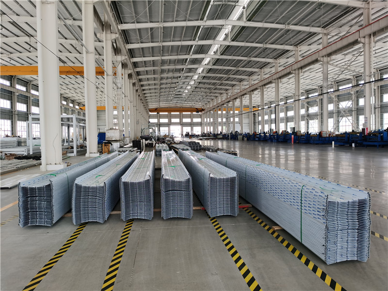 湖南鋁鎂錳瓦定制廠家_供應(yīng)商熱線【江蘇恒海鋼結(jié)構(gòu)工程有限公司總部】