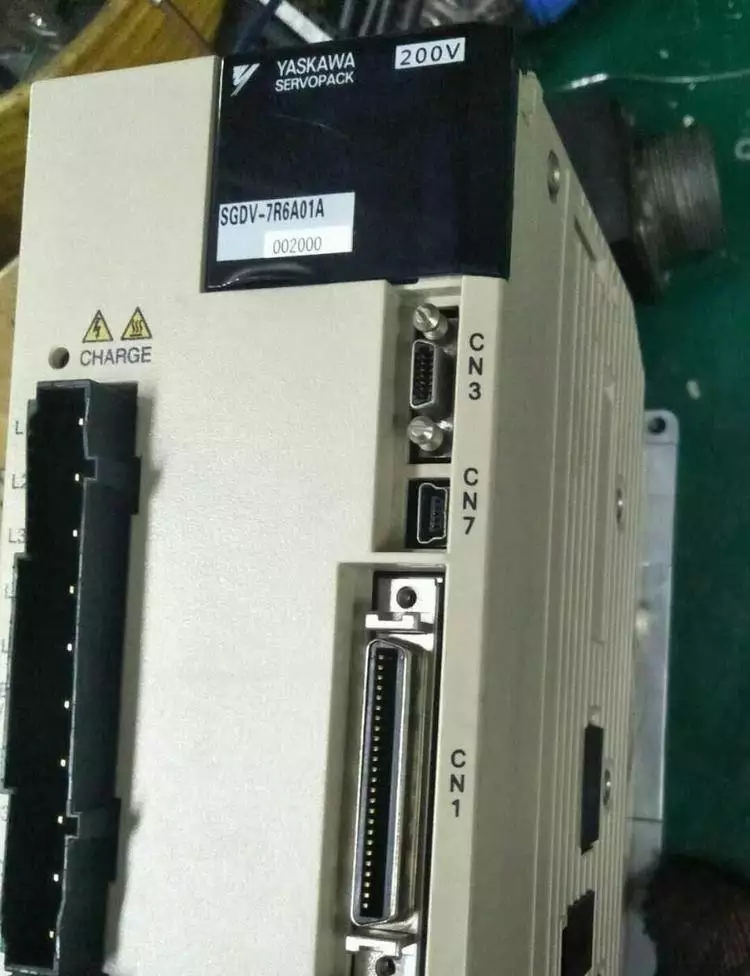 全新日本安川伺服驅(qū)動(dòng)器 SGDM-30ADA-V價(jià)格