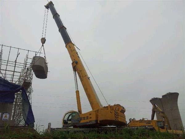 200噸重型吊車 重型吊車出租價格 吊車租賃公司