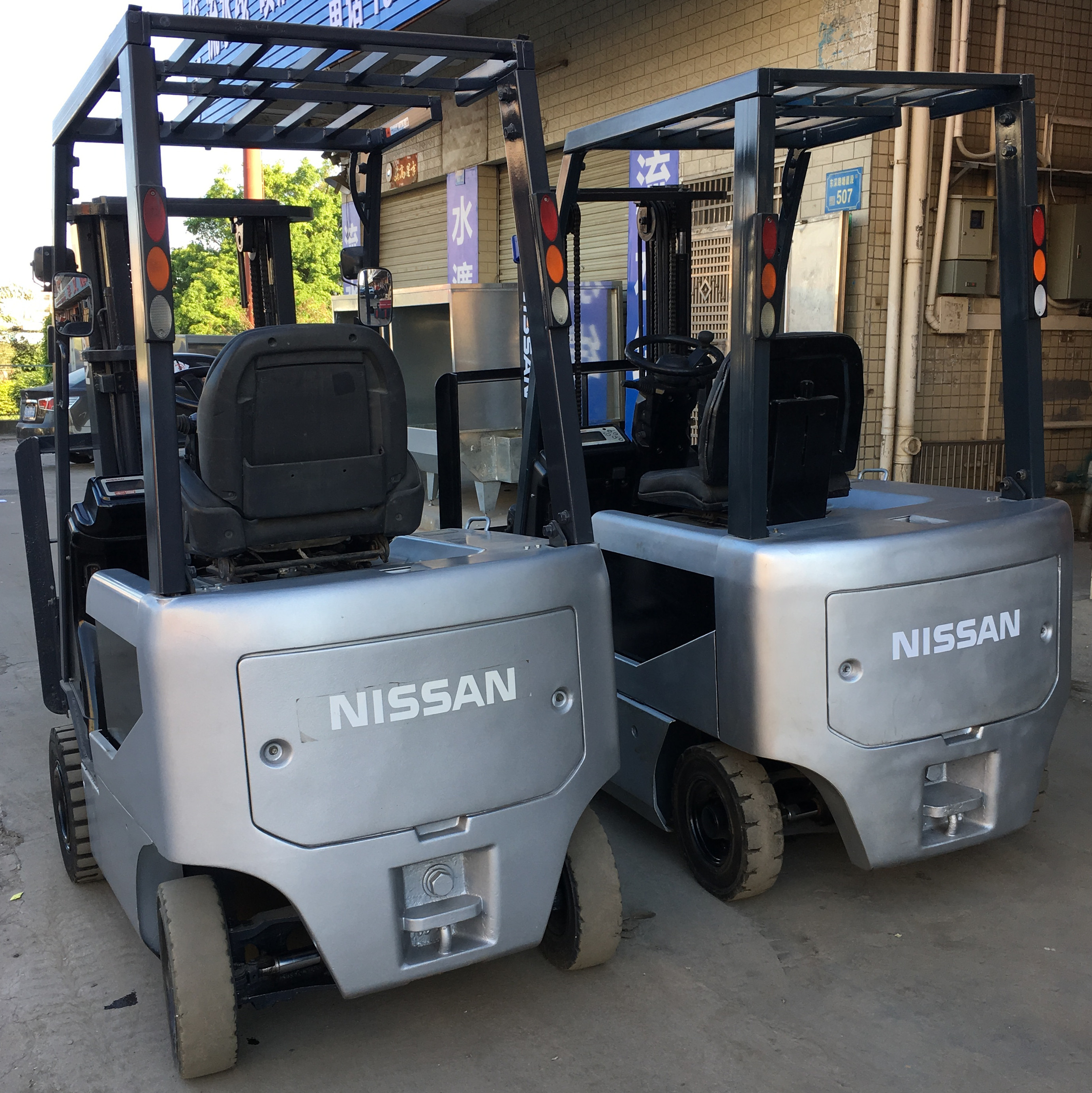 二手電動(dòng)叉車1.5噸NISSAN叉車 日產(chǎn)1.5噸叉車