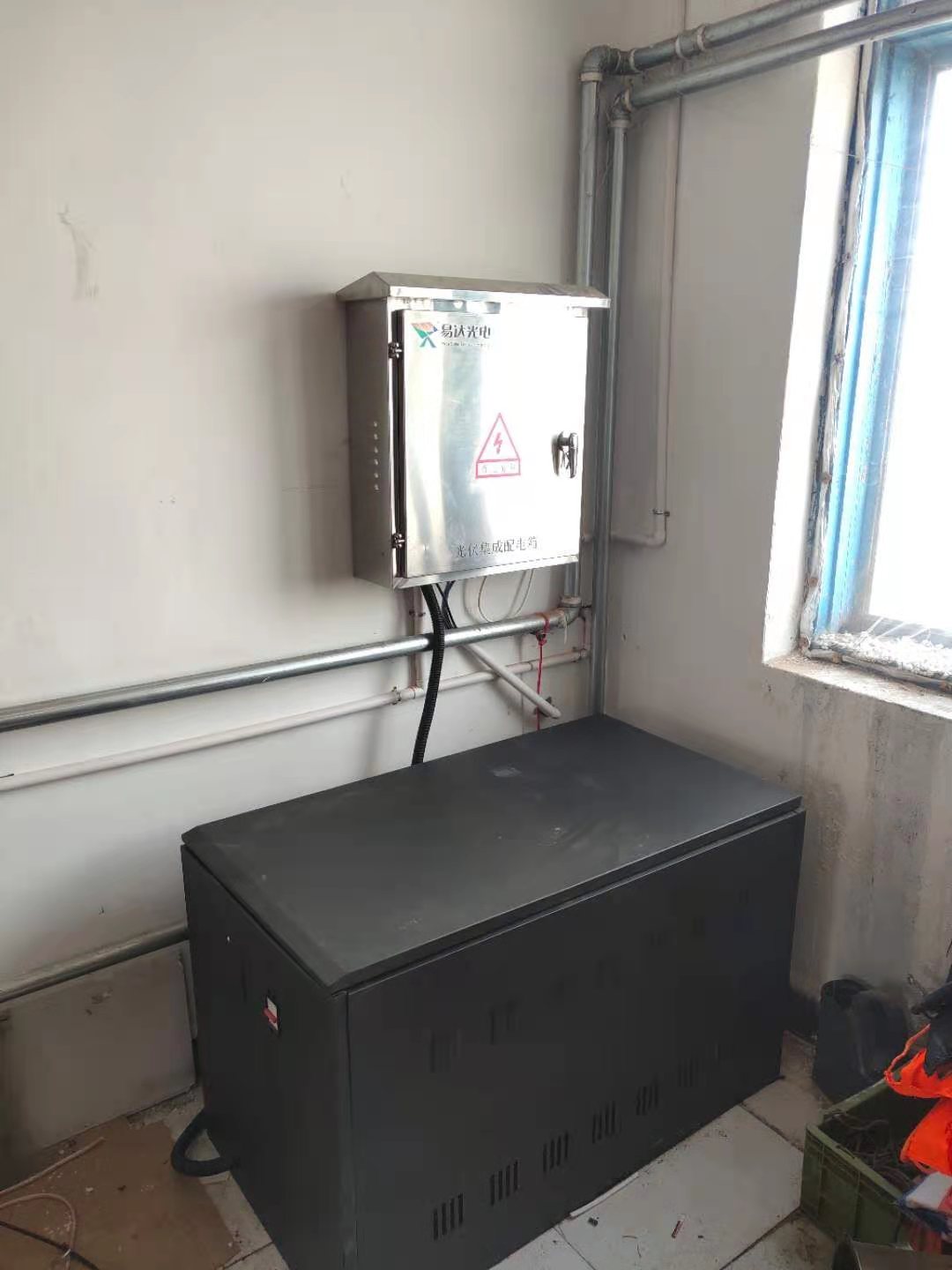 光伏集成配電箱廠價(jià)供應(yīng)_施工公司【杭州易達(dá)光電有限公司】