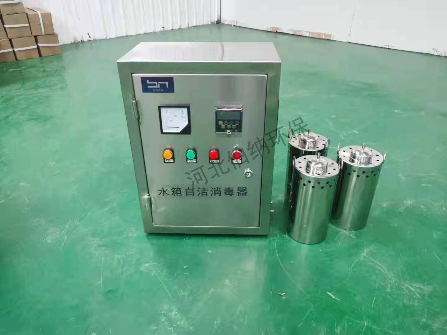 上海水箱自潔消毒器廠家供應(yīng)內(nèi)置式不銹鋼臭氧發(fā)生器生活用水消防水消毒