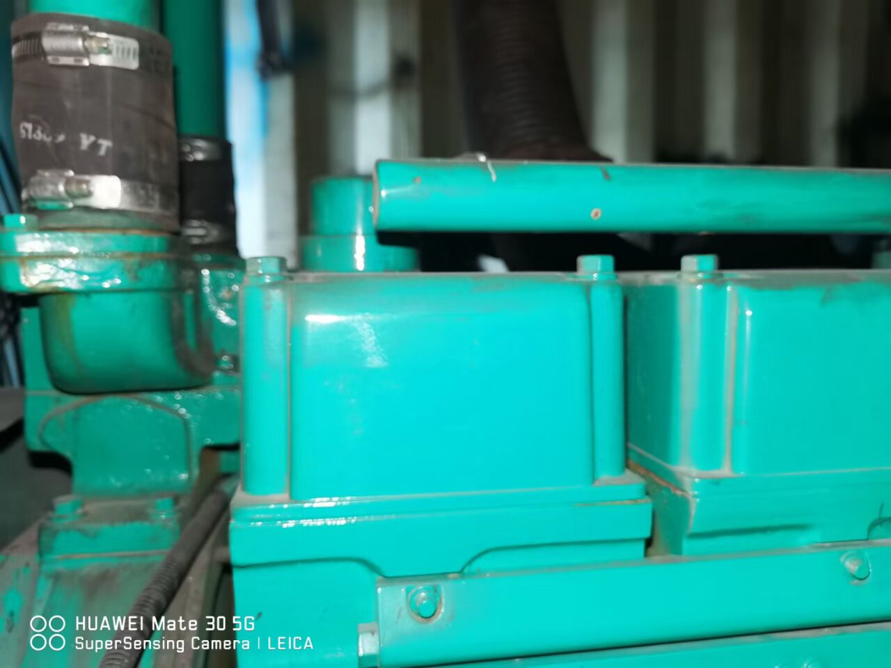 轉(zhuǎn)讓二手重康550kw發(fā)電機(jī)組