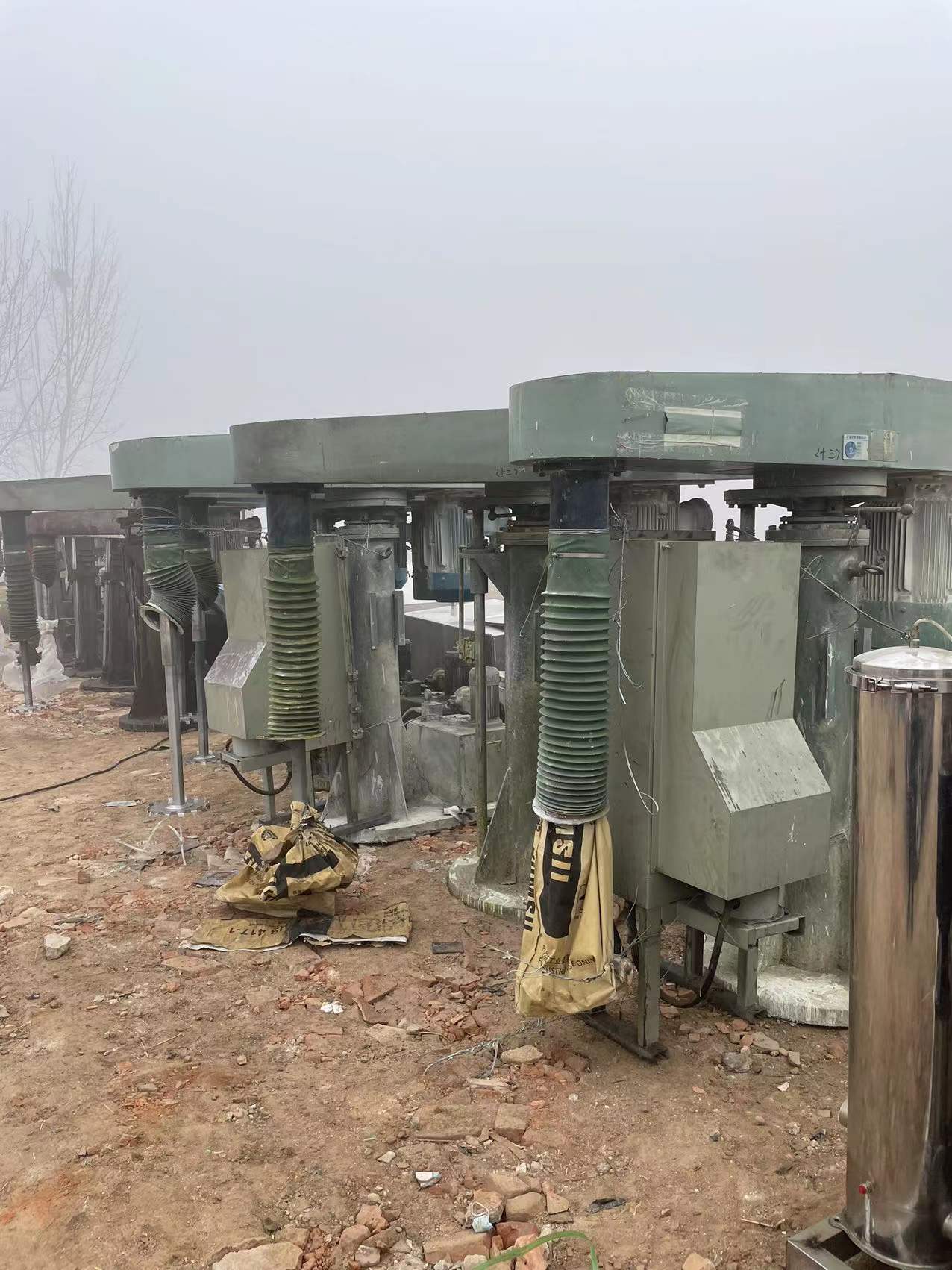 出售二手防爆型高速分散機(jī)拉缸多臺