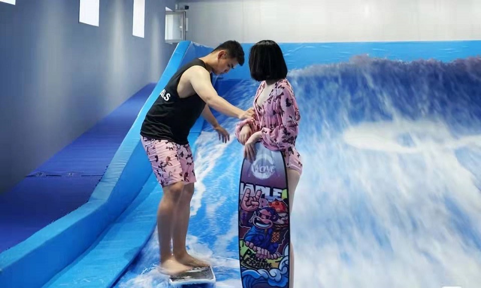 模擬水上沖浪 室內(nèi)沖浪設(shè)備 水上沖浪設(shè)施 滑板沖浪