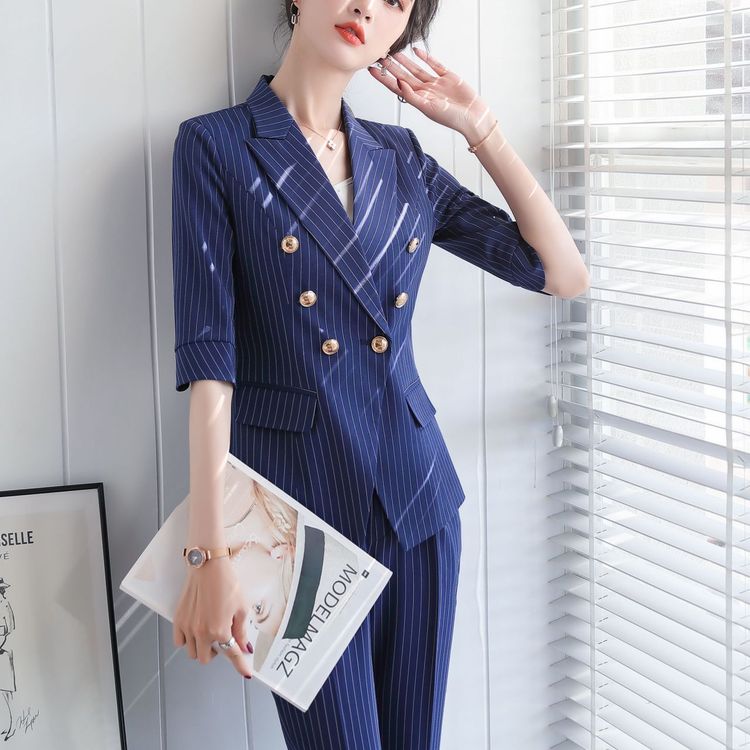 高端職業(yè)裝 女時尚名媛氣質(zhì)西服 韓版主持人正裝條紋小香風工作服