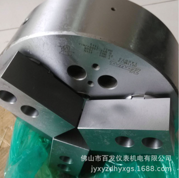 廣東熱銷供應(yīng)三爪電動(dòng)卡盤 高精度電動(dòng)卡盤 中式氣動(dòng)三爪卡盤定做