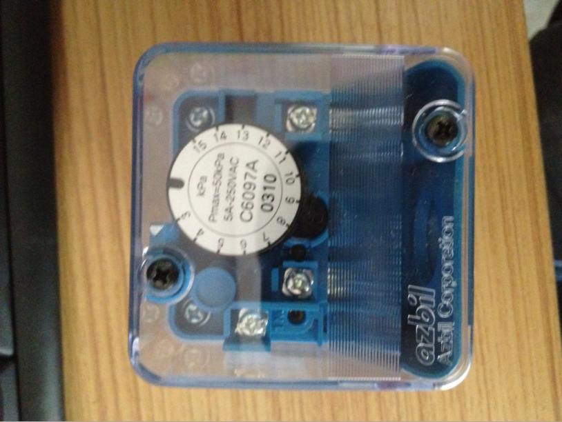 廣東山武壓力開關(guān)稱重控制儀表 數(shù)顯表螺旋秤控制儀表稱重積算儀