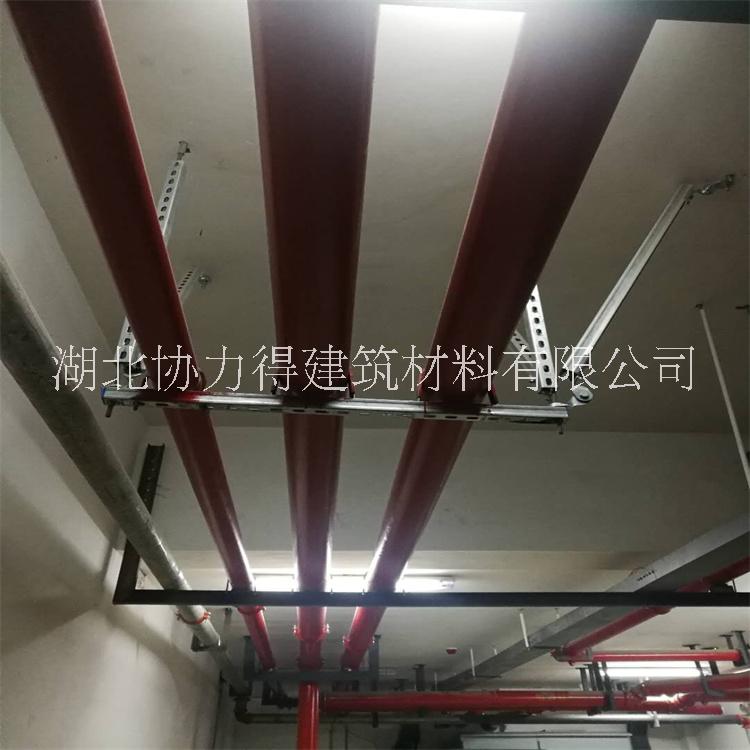 Q235B碳素結(jié)構(gòu)鋼 湖北水管多管側(cè)向抗震支架 鄂州管道抗震支吊架