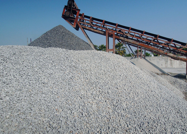 廣西南寧砂石批發(fā)廠家供應(yīng)多種天然細(xì)沙,中沙,粗沙,機(jī)制砂,水洗砂,河沙