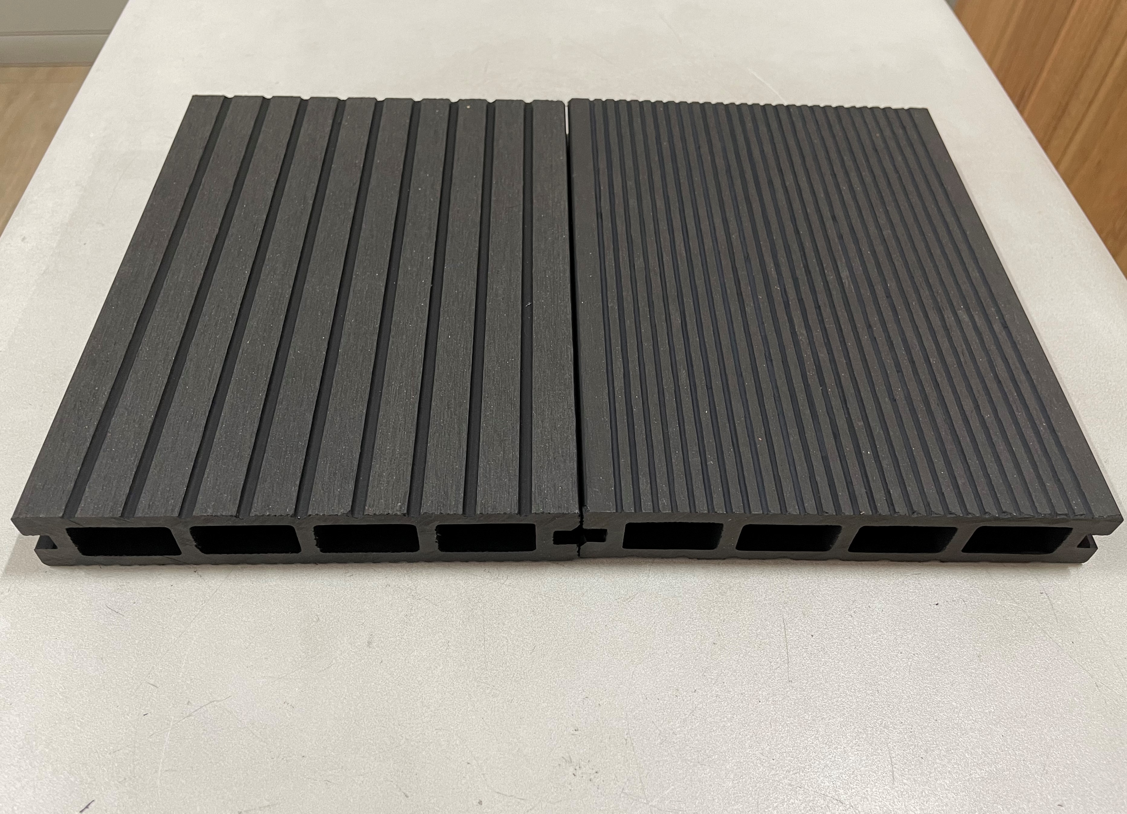 安徽木塑地板廠家 150x25方孔塑木地板 抗壓耐磨 量大價優(yōu)