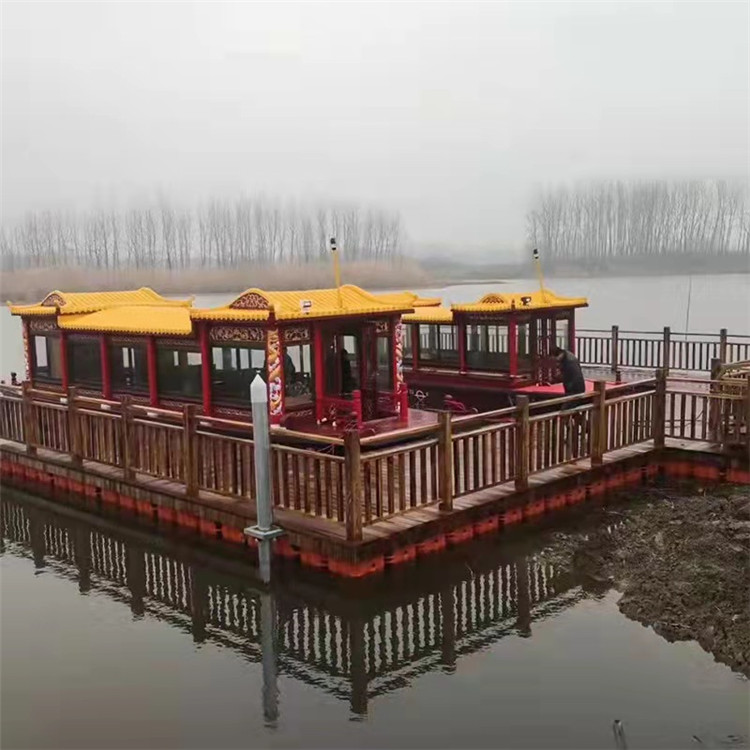 自由拼接水上浮筒 景區(qū)大型水上觀光船腳踏船碼頭 浮臺浮橋