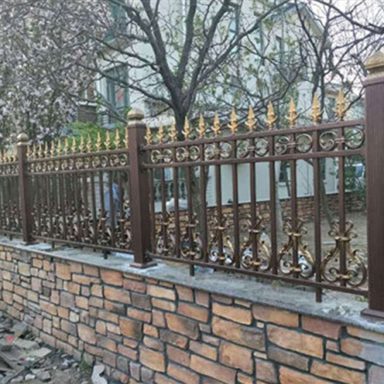 鋁合金中式護(hù)欄報(bào)價(jià)  鋁合金中式護(hù)欄價(jià)格