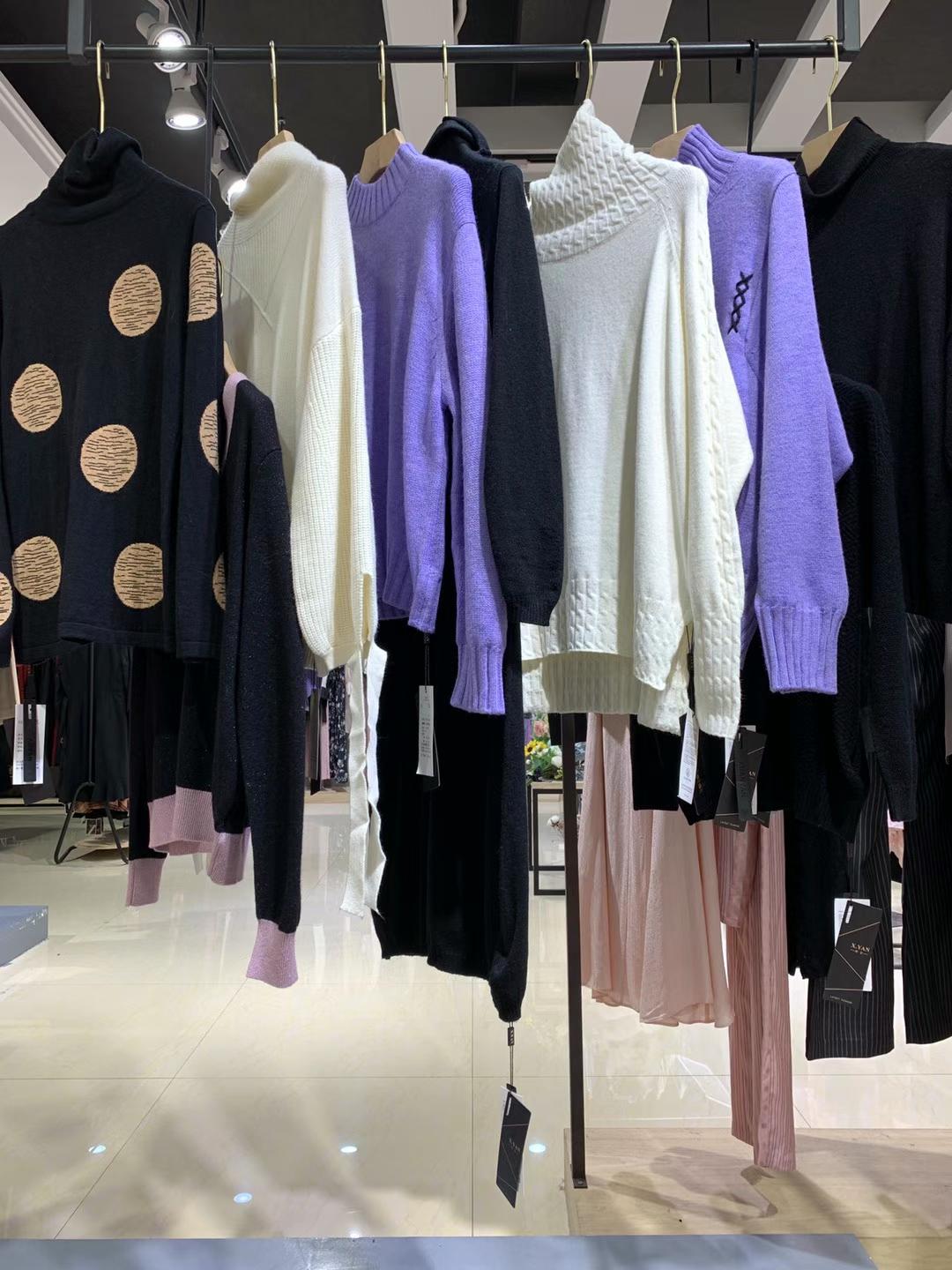 【軒言毛衣】21秋品牌折扣女裝貨源在哪里拿便宜