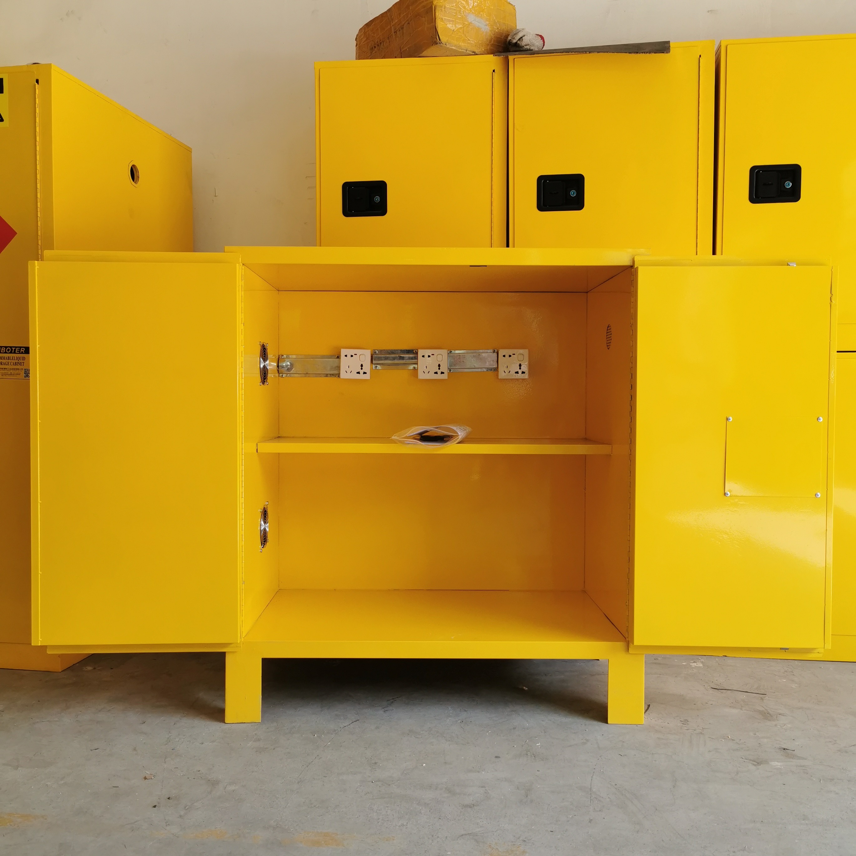 東莞深圳化學品柜防爆安全柜廠家