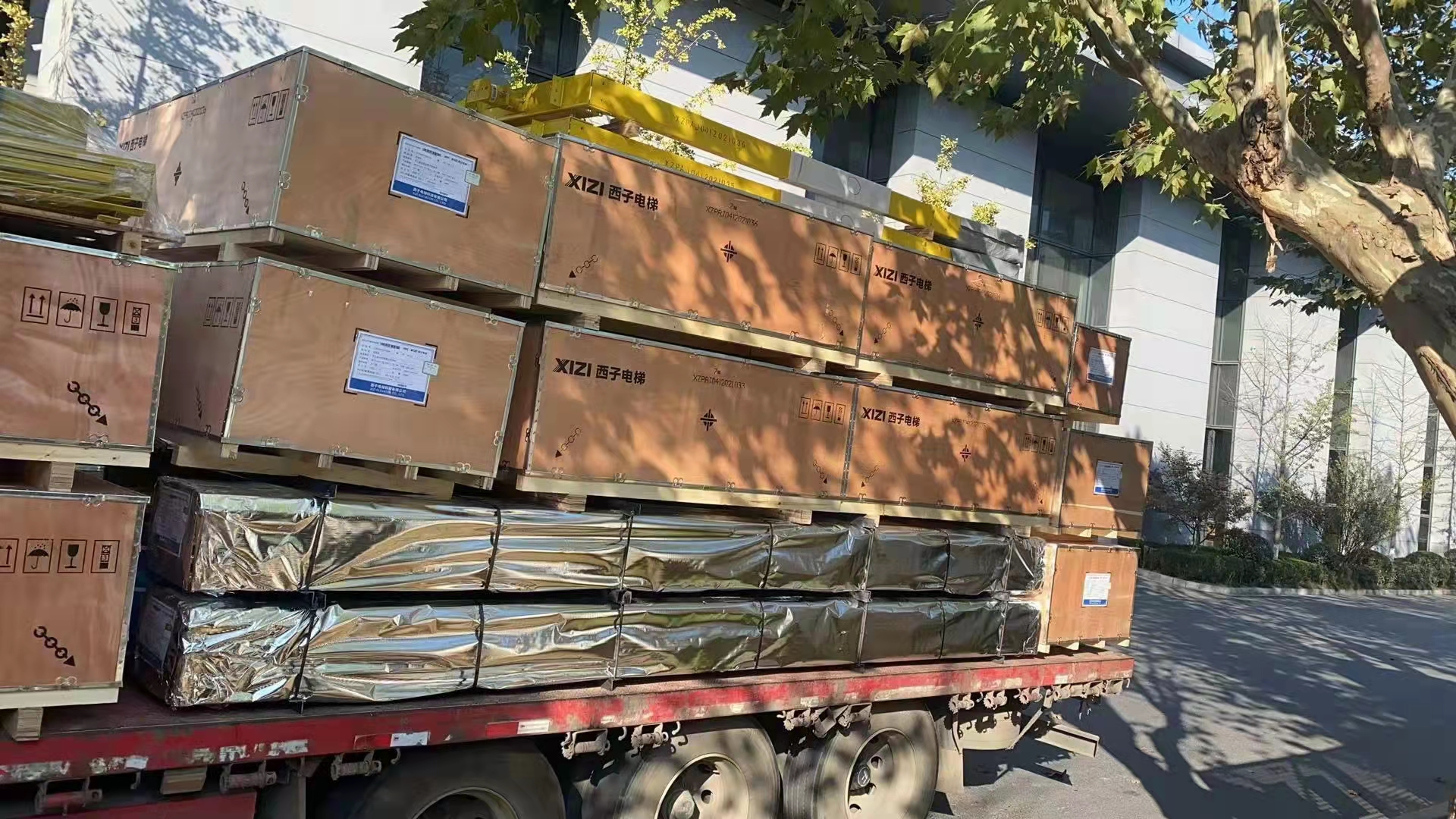 東莞到沈陽長途整車 零擔物流 大件運輸 轎車托運全國物流價格  東莞往沈陽貨運專線