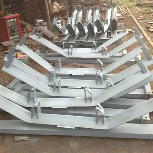 礦用支架  礦用槽型調(diào)心托輥支架 礦用支護設(shè)備