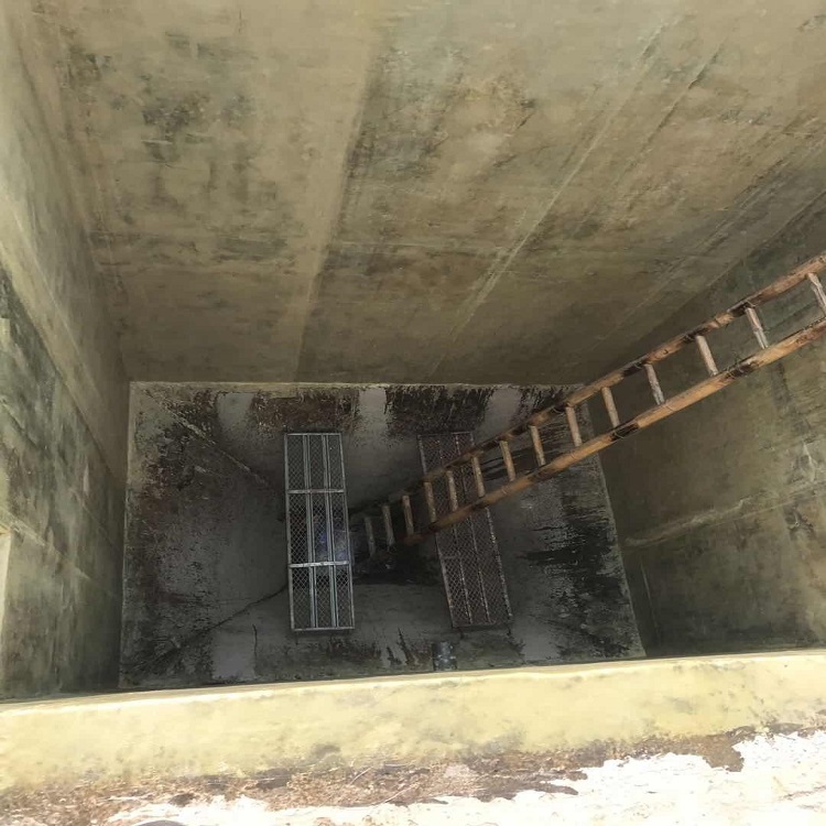 供應(yīng)陜西玻璃鋼防腐延安榆林玻璃鋼防腐 一布三油 兩布四油 三布五油環(huán)氧樹(shù)脂玻璃鋼防腐