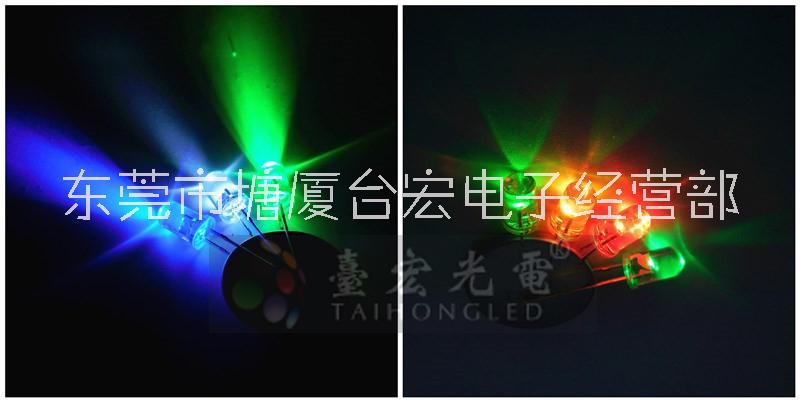 led燈珠5MM雙直插發(fā)光二極管F5紅綠雙色發(fā)光二極管參數(shù)