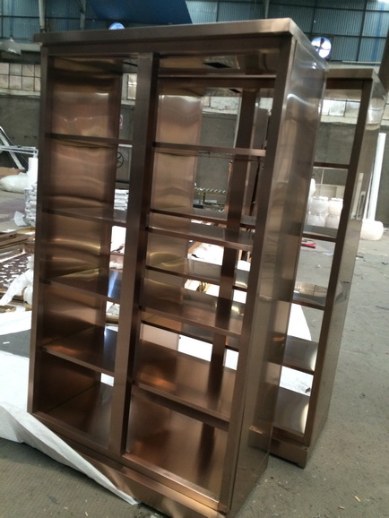 鈦金玻璃不銹鋼紅酒酒柜 玩具手辦展示陳列柜 不銹鋼紅酒展示柜設(shè)計