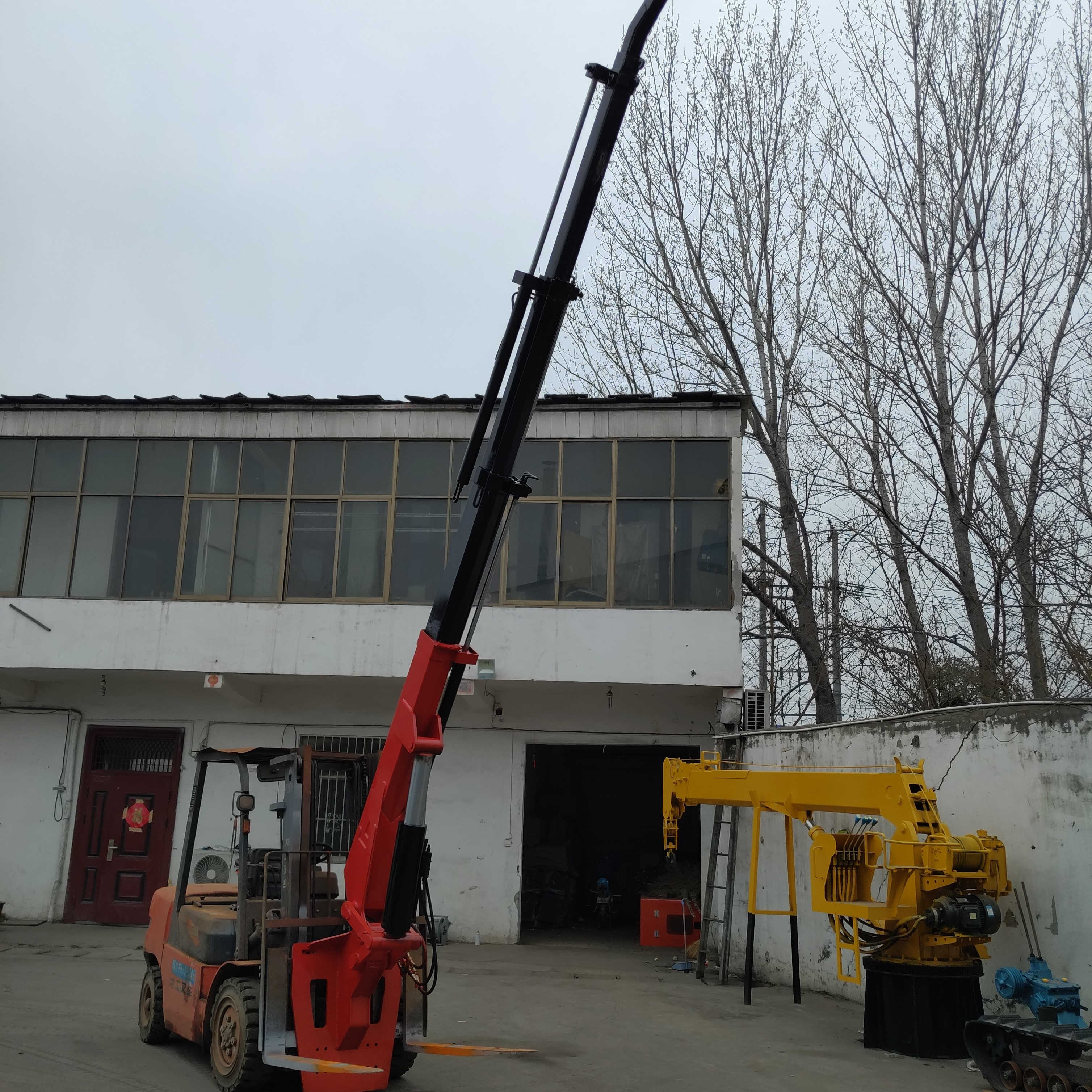 益宇叉車吊 飛臂吊 叉車前置吊機 龍門架起重臂
