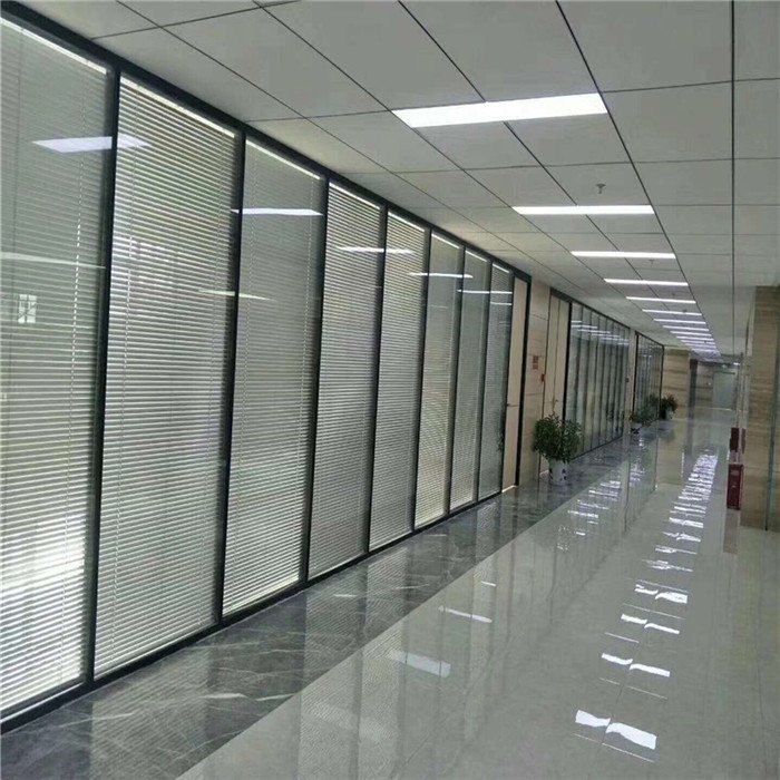 調(diào)光夾膠玻璃    調(diào)光夾膠玻璃安裝廠家  調(diào)光夾膠玻璃定制廠家