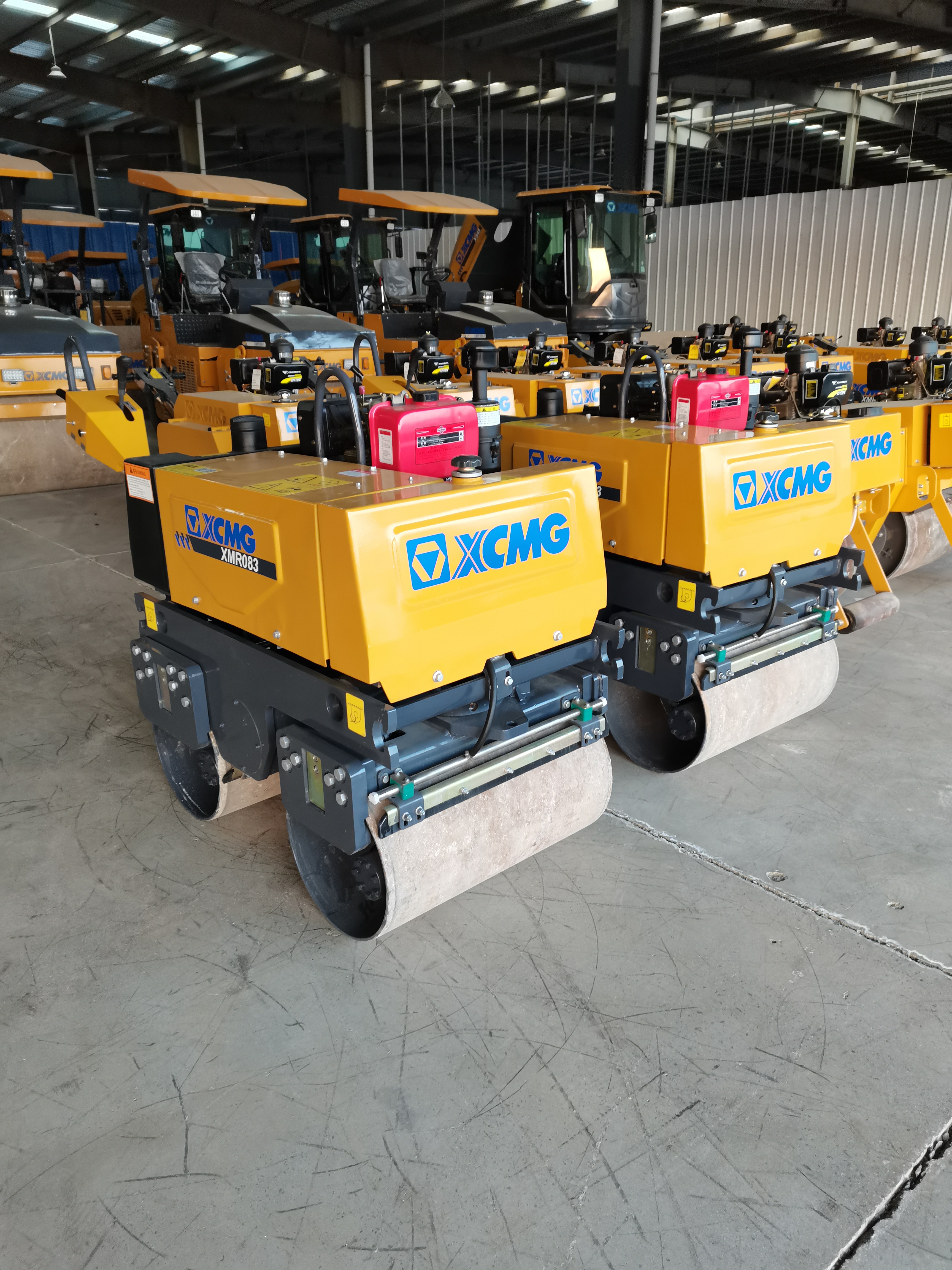 徐工XMR083全液壓壓路機  手扶雙輪壓路機  徐工集團現(xiàn)貨供應